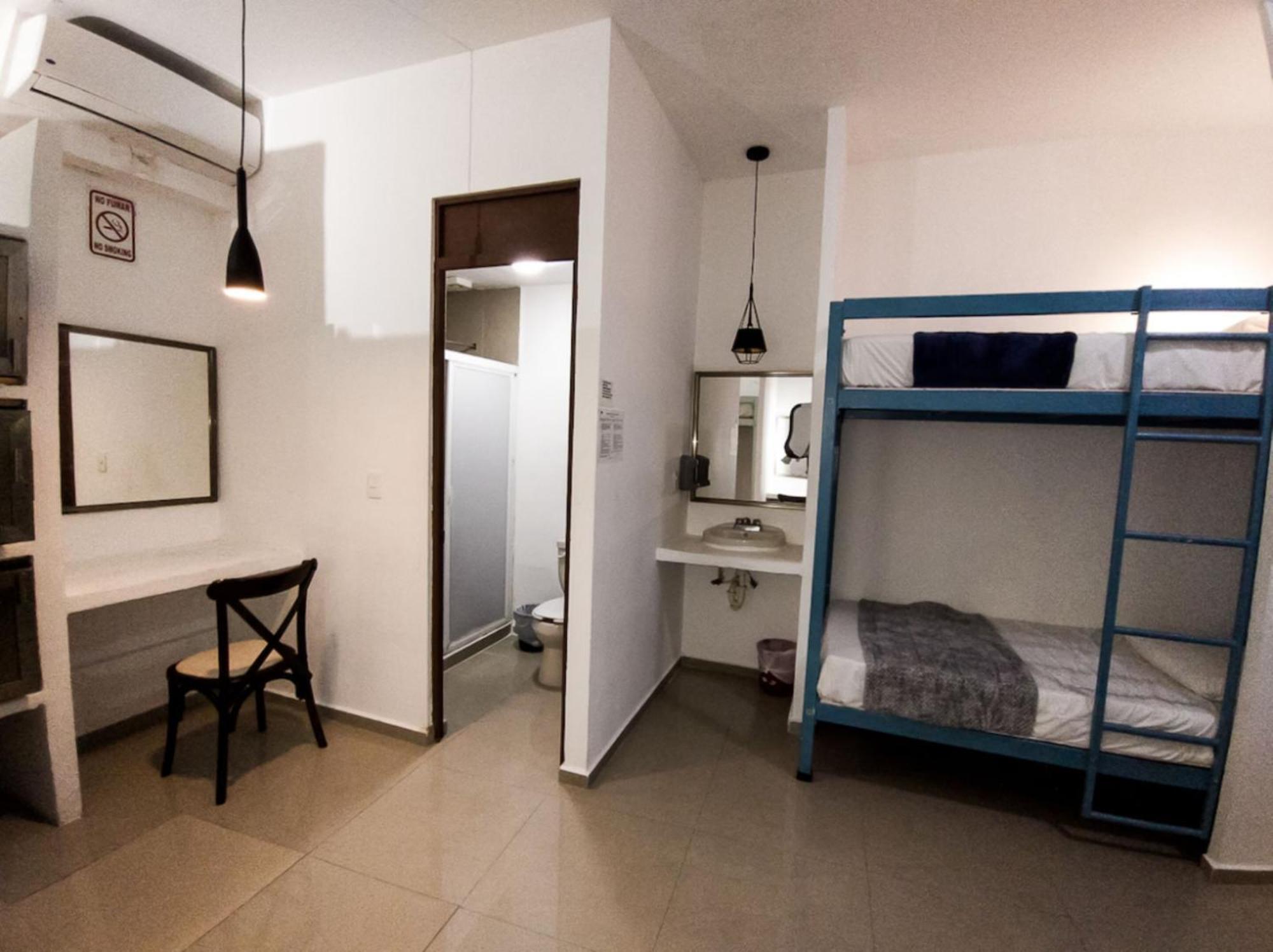 Hostal Del Mar Playa del Carmen Exteriör bild